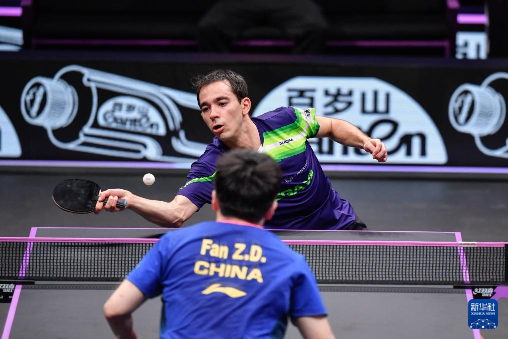 显得非常夸 显得非常夸