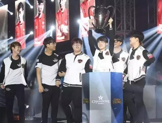 发挥完美融 发挥完美融