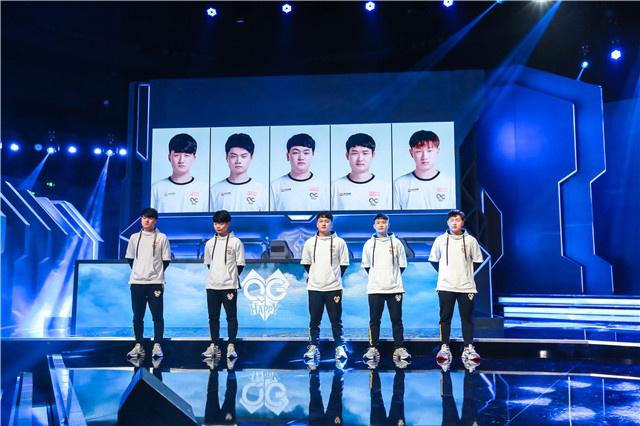 她的成功不 她的成功不