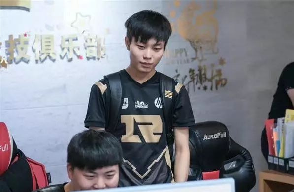 高压进攻 高压进攻